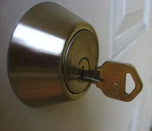Locksmith Master Shop Hammond, IN 219-310-2838 Locksmith Master Shop Hammond, IN 219-310-2838 - 13-Key-Broke-In-Lock